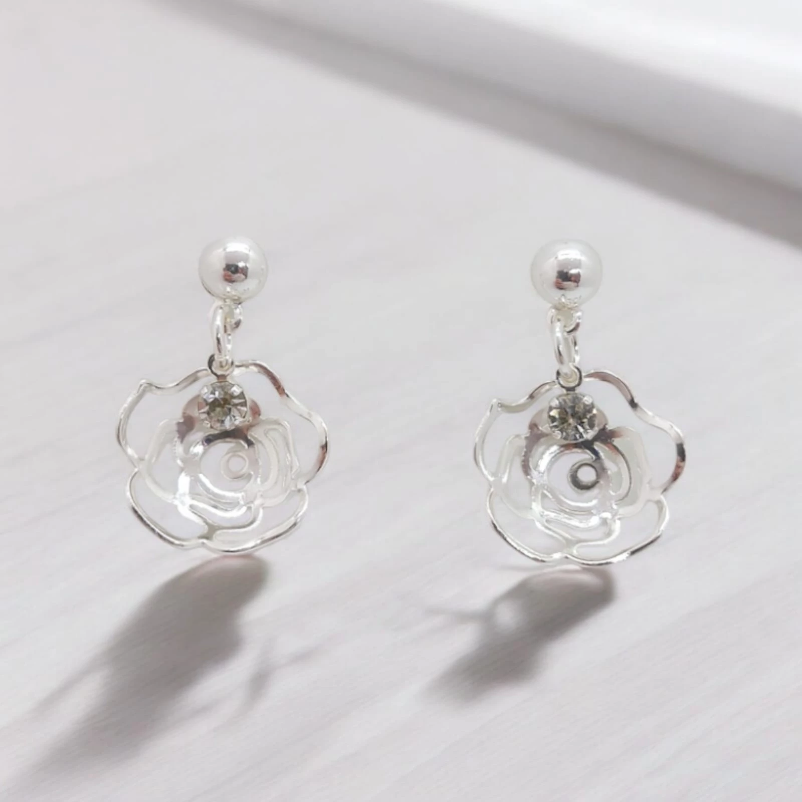Brincos Flor Strass