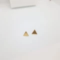 Brinco Triangulo Maciço
